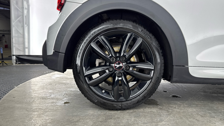 MINI Hatchback 2.0 Cooper S Sport 3dr Auto [Nav Pack] Petrol Hatchback